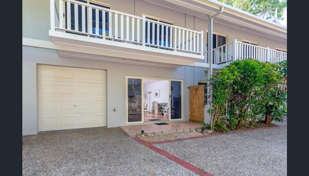 Modern 2 Bedroom Townhouse - Four Mile Beach Escapes Port Douglas Eksteriør bilde